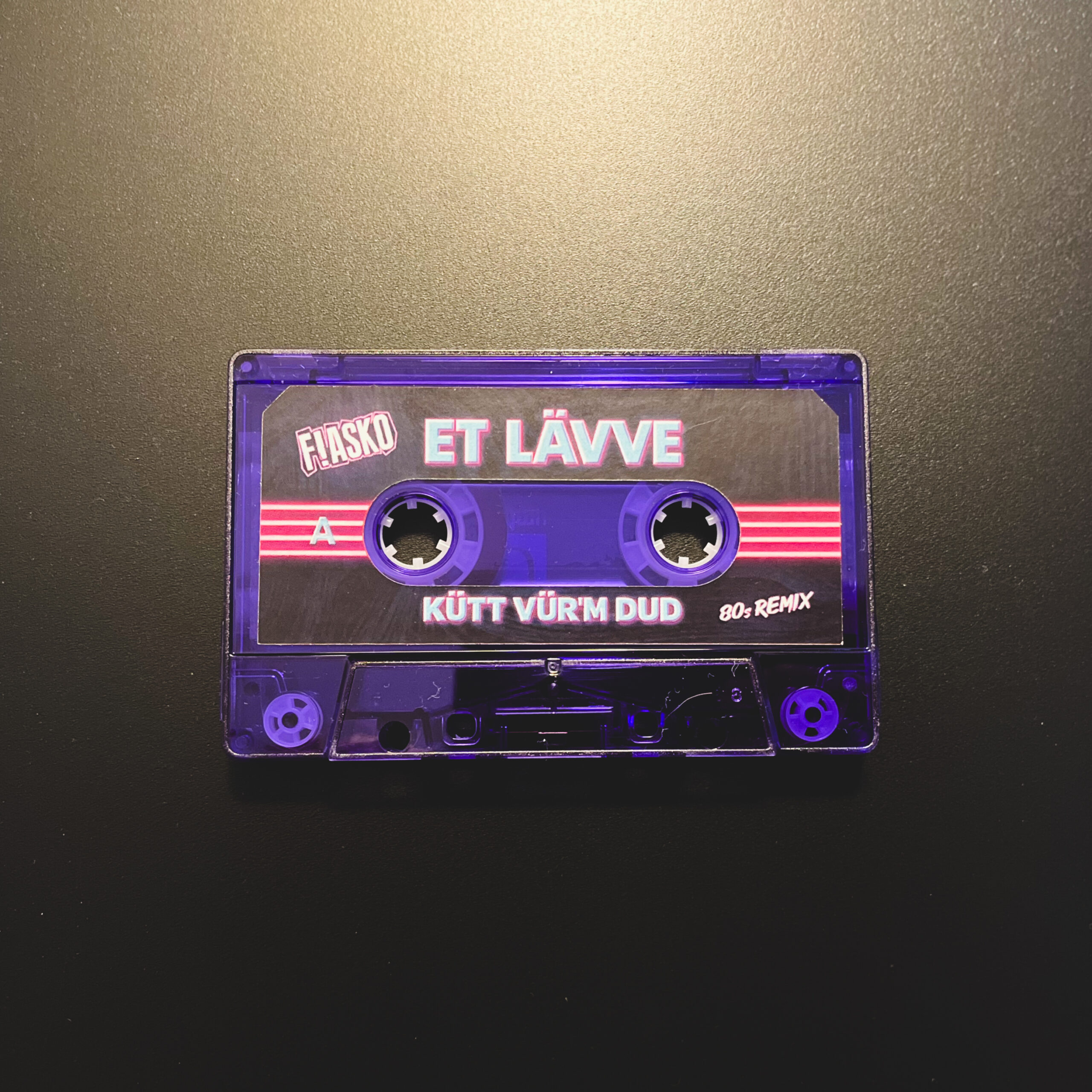 Kassette – Et Lävve kütt vür’m Dud 80s Remix hover