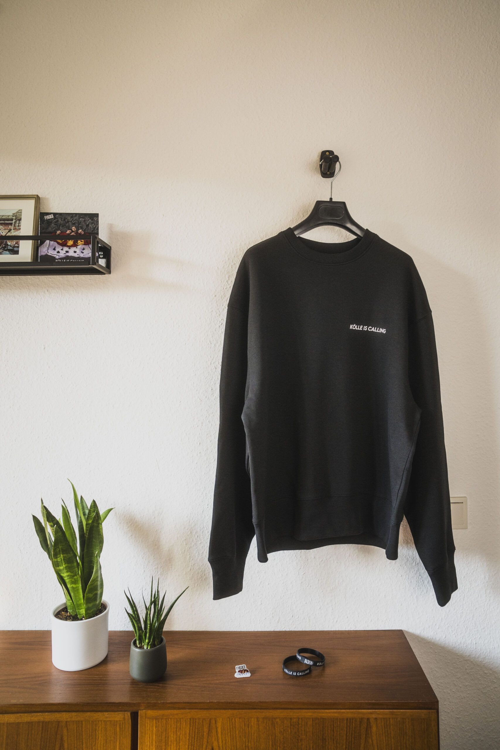 KÖLLE IS CALLING – Sweater Unisex